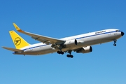 Condor Boeing 767-31B(ER) (D-ABUM) at  Gran Canaria, Spain