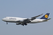 Lufthansa Boeing 747-430 (D-ABVA) at  Frankfurt am Main, Germany