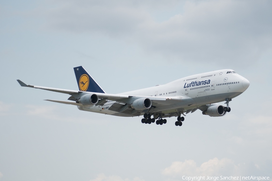 Lufthansa Boeing 747-430 (D-ABVC) | Photo 7182
