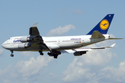 Lufthansa Boeing 747-430 (D-ABVD) at  Frankfurt am Main, Germany