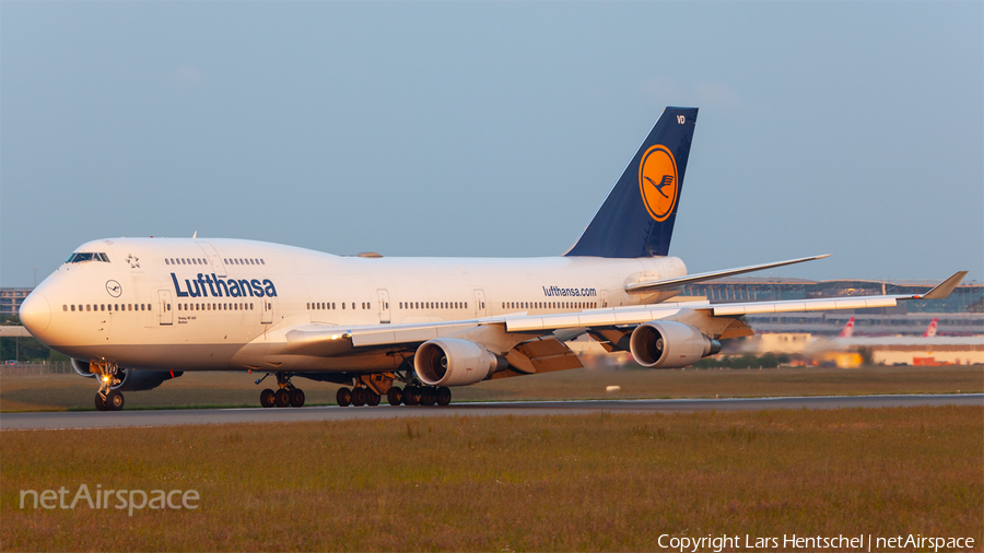 Lufthansa Boeing 747-430 (D-ABVD) | Photo 417513