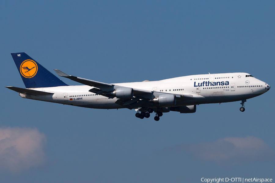 Lufthansa Boeing 747-430 (D-ABVE) | Photo 197609