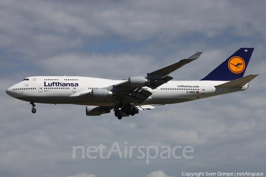 Lufthansa Boeing 747-430 (D-ABVE) | Photo 29435