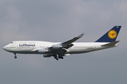 Lufthansa Boeing 747-430 (D-ABVE) at  Frankfurt am Main, Germany