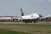 Lufthansa Boeing 747-430 (D-ABVE) at  Hamburg - Fuhlsbuettel (Helmut Schmidt), Germany