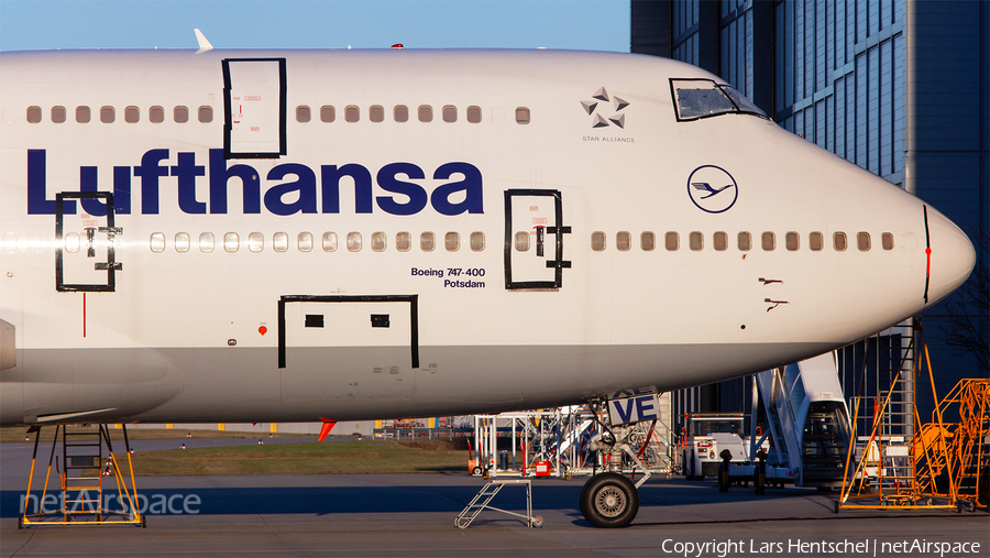 Lufthansa Boeing 747-430 (D-ABVE) | Photo 418809