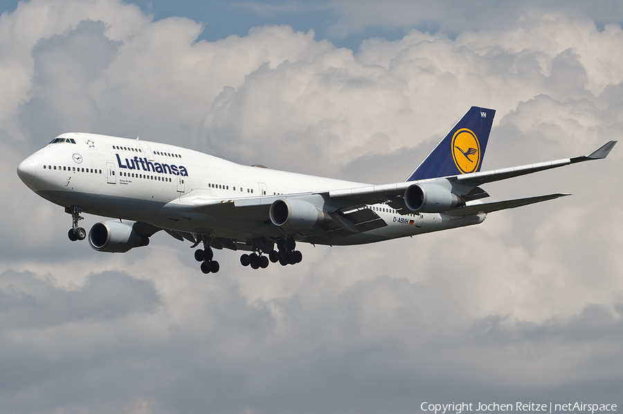 Lufthansa Boeing 747-430 (D-ABVH) | Photo 30380