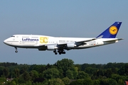 Lufthansa Boeing 747-430 (D-ABVH) at  Hamburg - Fuhlsbuettel (Helmut Schmidt), Germany