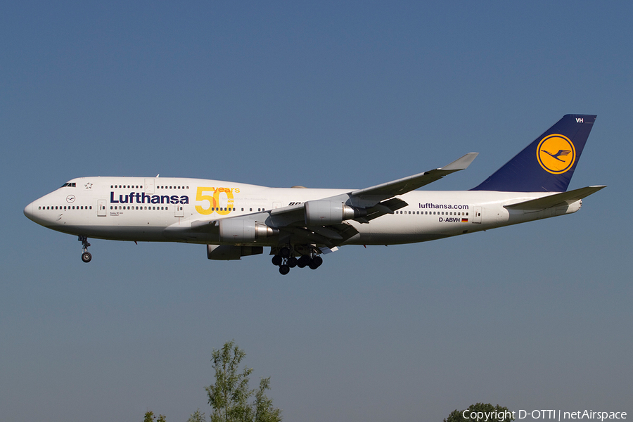 Lufthansa Boeing 747-430 (D-ABVH) | Photo 359687