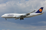 Lufthansa Boeing 747-430 (D-ABVK) at  Frankfurt am Main, Germany