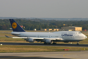 Lufthansa Boeing 747-430 (D-ABVL) at  Frankfurt am Main, Germany