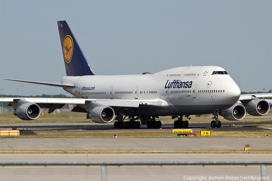 Lufthansa Boeing 747-430 (D-ABVL) | Photo 77485