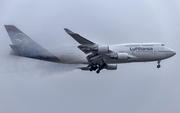 Lufthansa Boeing 747-430 (D-ABVM) at  Frankfurt am Main, Germany