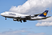 Lufthansa Boeing 747-430 (D-ABVM) at  Frankfurt am Main, Germany