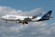 Lufthansa Boeing 747-430 (D-ABVM) at  Frankfurt am Main, Germany