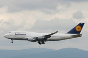 Lufthansa Boeing 747-430 (D-ABVM) at  Frankfurt am Main, Germany