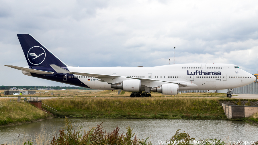 Lufthansa Boeing 747-430 (D-ABVM) | Photo 393472