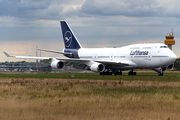 Lufthansa Boeing 747-430 (D-ABVM) at  Hamburg - Fuhlsbuettel (Helmut Schmidt), Germany