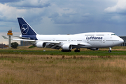 Lufthansa Boeing 747-430 (D-ABVM) at  Hamburg - Fuhlsbuettel (Helmut Schmidt), Germany