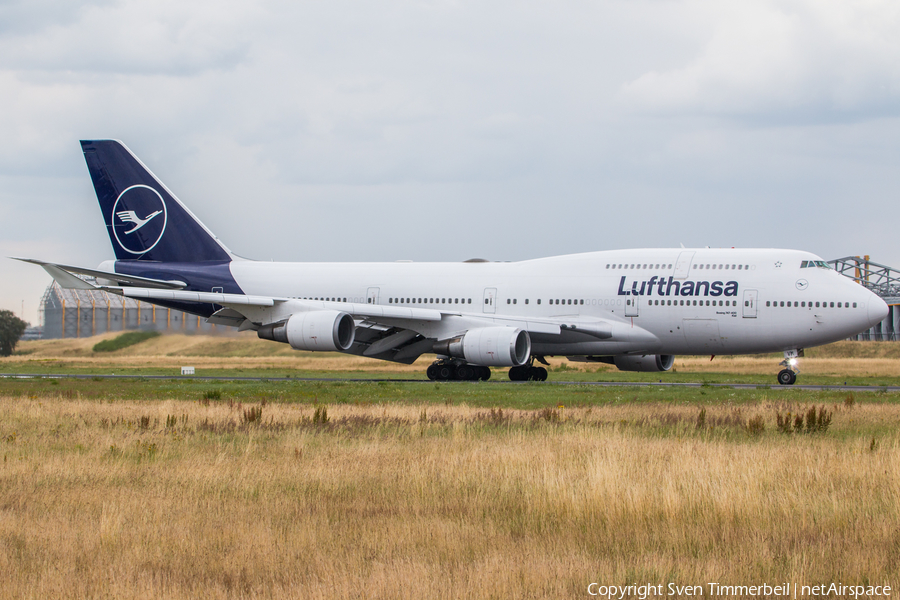 Lufthansa Boeing 747-430 (D-ABVM) | Photo 393503