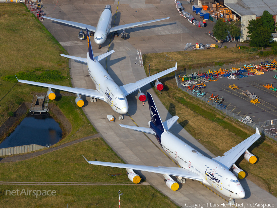 Lufthansa Boeing 747-430 (D-ABVM) | Photo 397868