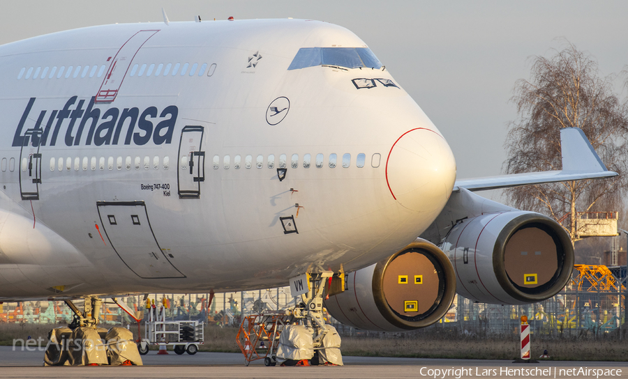 Lufthansa Boeing 747-430 (D-ABVM) | Photo 425048