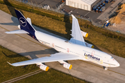 Lufthansa Boeing 747-430 (D-ABVM) at  Hamburg - Fuhlsbuettel (Helmut Schmidt), Germany