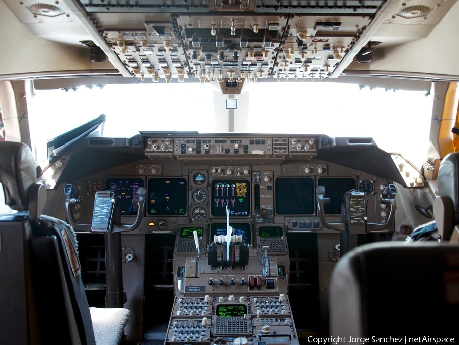Lufthansa Boeing 747-430 (D-ABVM) | Photo 10634