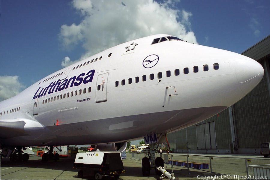 Lufthansa Boeing 747-430 (D-ABVM) | Photo 324032
