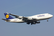 Lufthansa Boeing 747-430 (D-ABVN) at  Frankfurt am Main, Germany