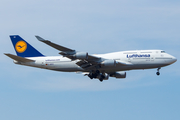 Lufthansa Boeing 747-430 (D-ABVO) at  Frankfurt am Main, Germany