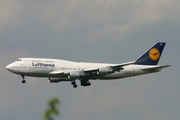 Lufthansa Boeing 747-430 (D-ABVR) at  Frankfurt am Main, Germany