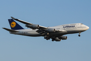 Lufthansa Boeing 747-430 (D-ABVR) at  Frankfurt am Main, Germany