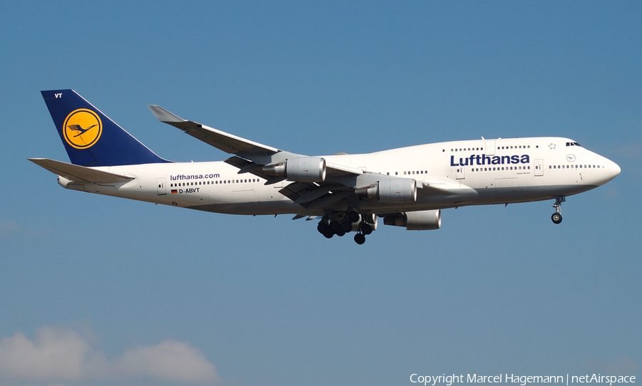 Lufthansa Boeing 747-430 (D-ABVT) | Photo 105736