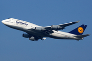 Lufthansa Boeing 747-430 (D-ABVT) at  Frankfurt am Main, Germany