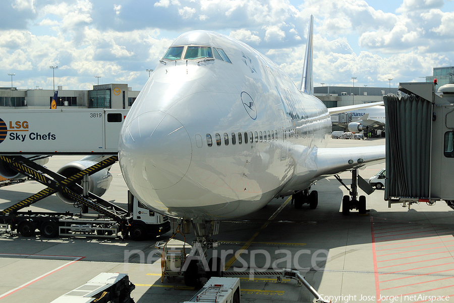 Lufthansa Boeing 747-430 (D-ABVT) | Photo 392715