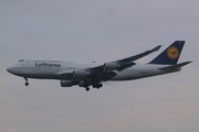 Lufthansa Boeing 747-430 (D-ABVU) at  Frankfurt am Main, Germany