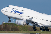 Lufthansa Boeing 747-430 (D-ABVU) at  Leipzig/Halle - Schkeuditz, Germany