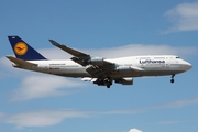 Lufthansa Boeing 747-430 (D-ABVW) at  Frankfurt am Main, Germany