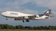 Lufthansa Boeing 747-430 (D-ABVW) at  Hamburg - Fuhlsbuettel (Helmut Schmidt), Germany