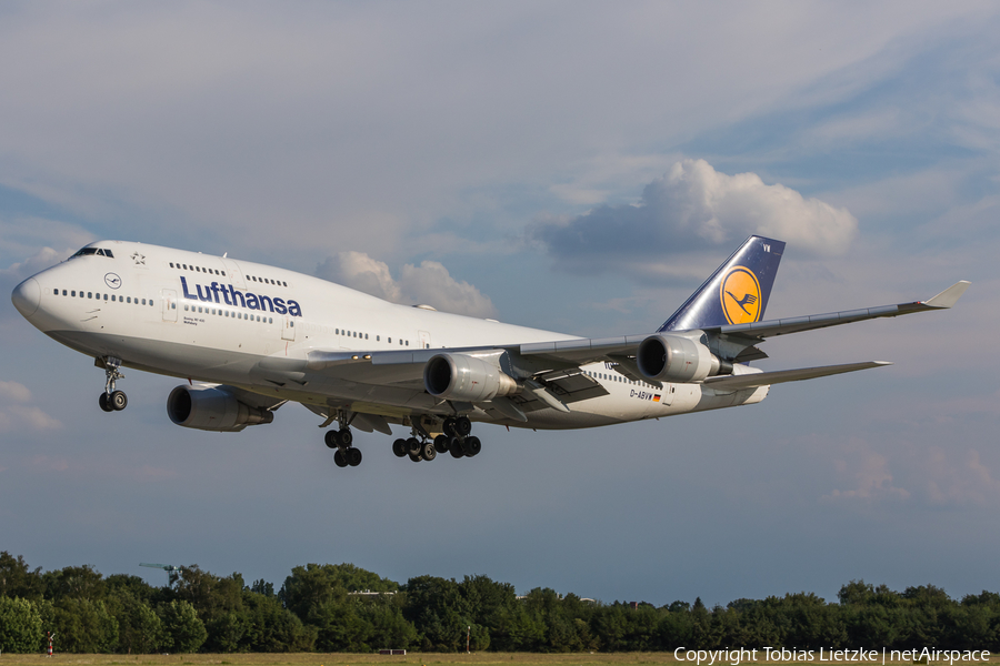 Lufthansa Boeing 747-430 (D-ABVW) | Photo 390036