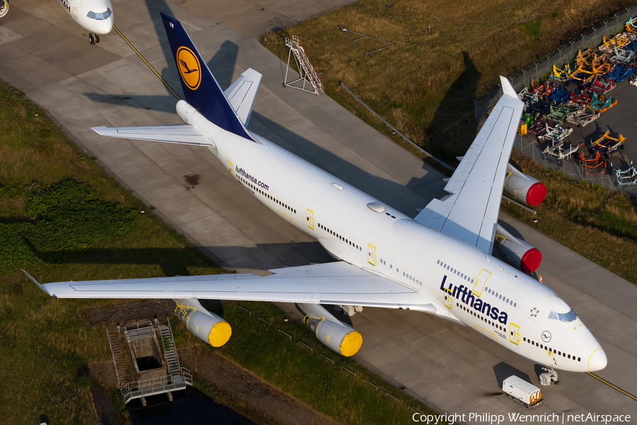 Lufthansa Boeing 747-430 (D-ABVW) | Photo 397925