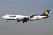 Lufthansa Boeing 747-430 (D-ABVX) at  Frankfurt am Main, Germany