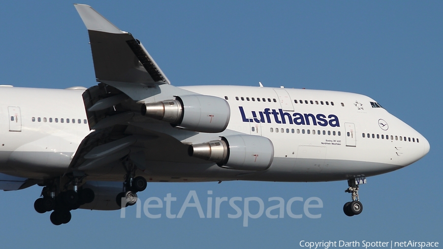 Lufthansa Boeing 747-430 (D-ABVY) | Photo 208497