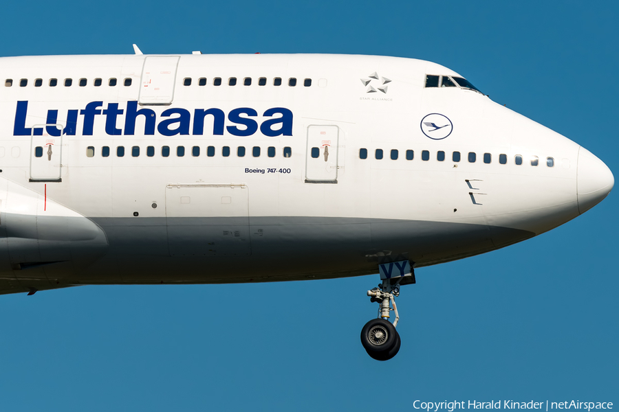 Lufthansa Boeing 747-430 (D-ABVY) | Photo 298215