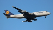 Lufthansa Boeing 747-430 (D-ABVY) at  Orlando - International (McCoy), United States