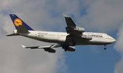 Lufthansa Boeing 747-430 (D-ABVY) at  Orlando - International (McCoy), United States