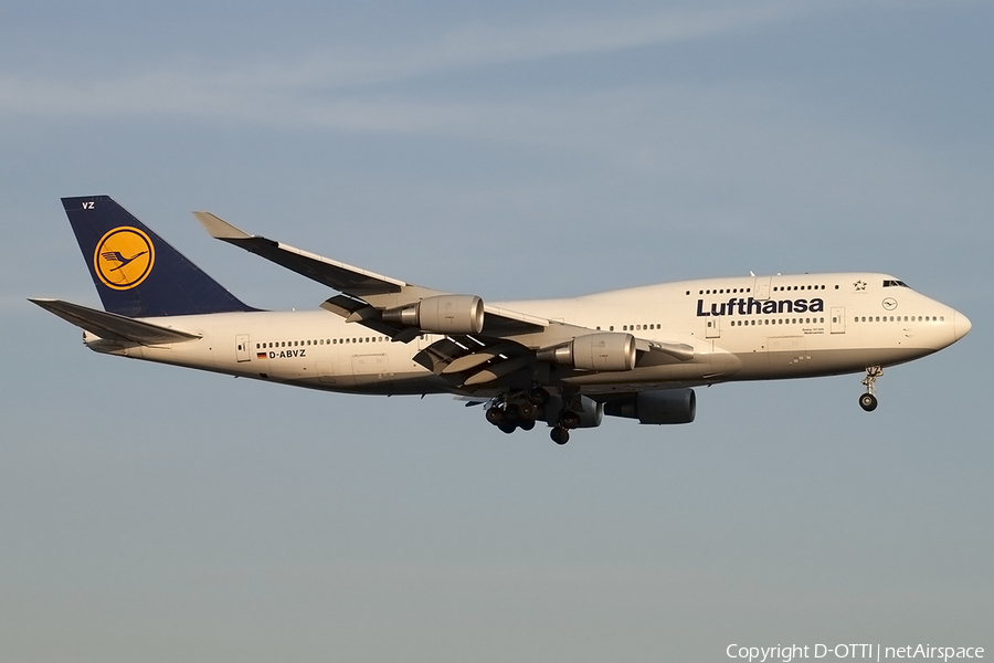 Lufthansa Boeing 747-430 (D-ABVZ) | Photo 176660