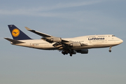 Lufthansa Boeing 747-430 (D-ABVZ) at  Newark - Liberty International, United States