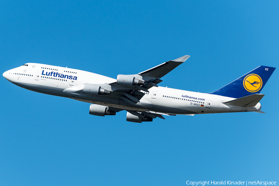 Lufthansa Boeing 747-430 (D-ABVZ) | Photo 295205